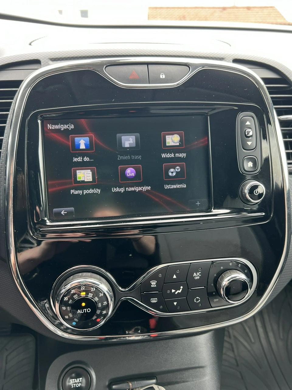 Renault Captur - Zdjęcie 21