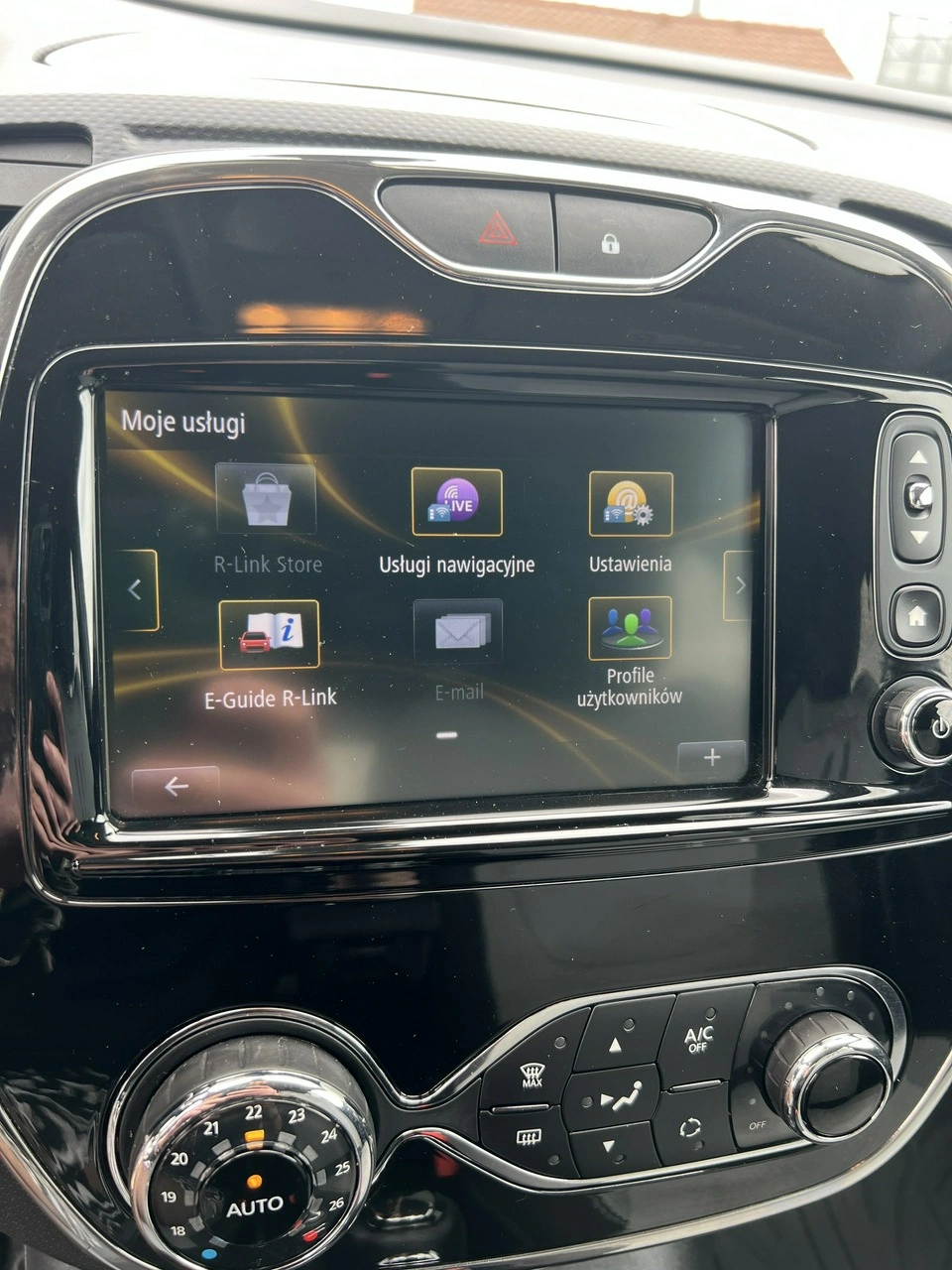 Renault Captur - Zdjęcie 25