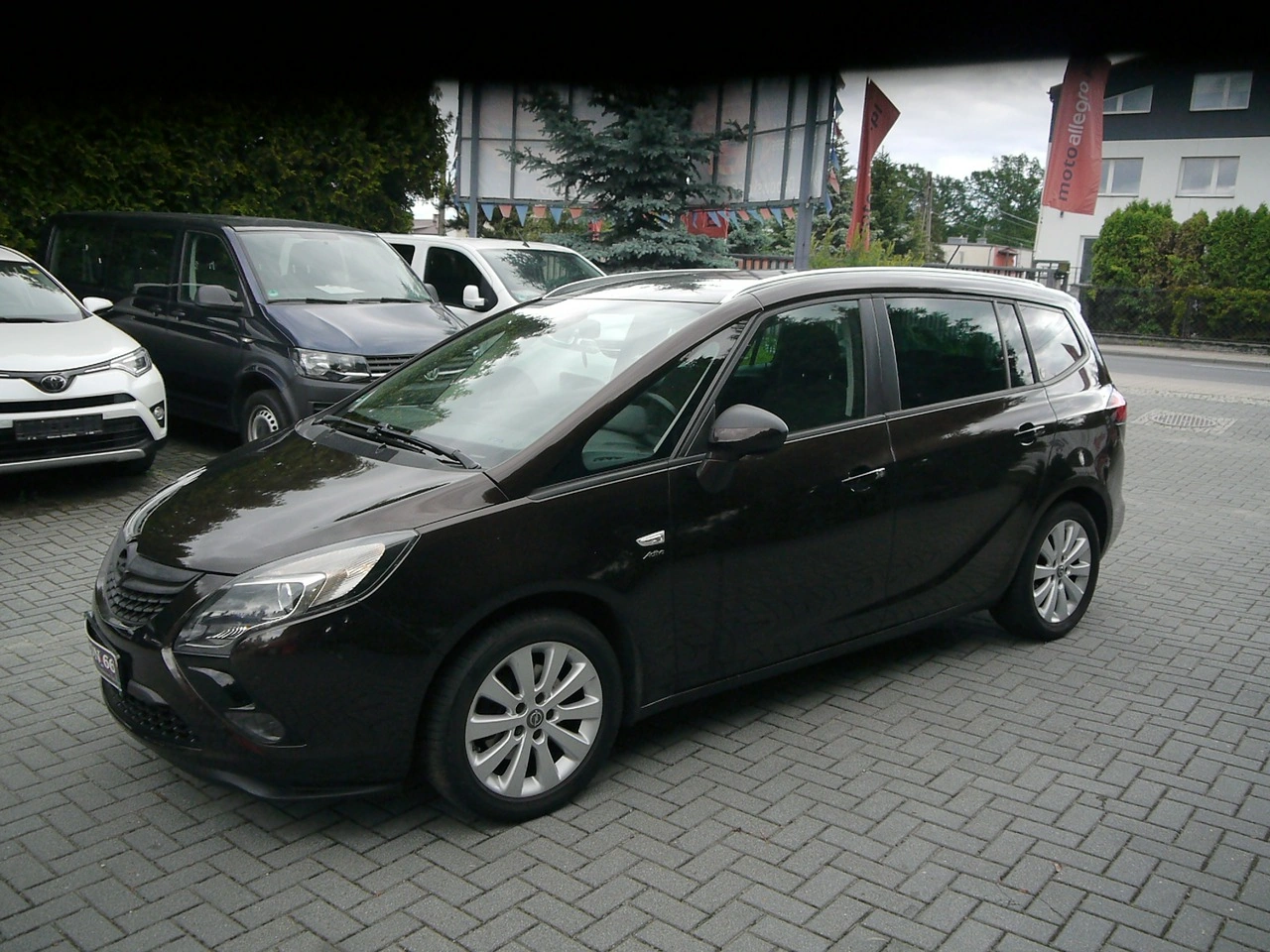 Opel Zafira - Zdjęcie 12