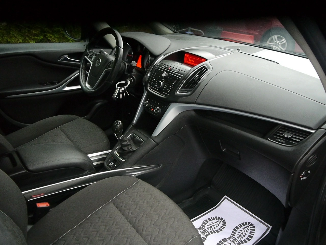 Opel Zafira - Zdjęcie 27