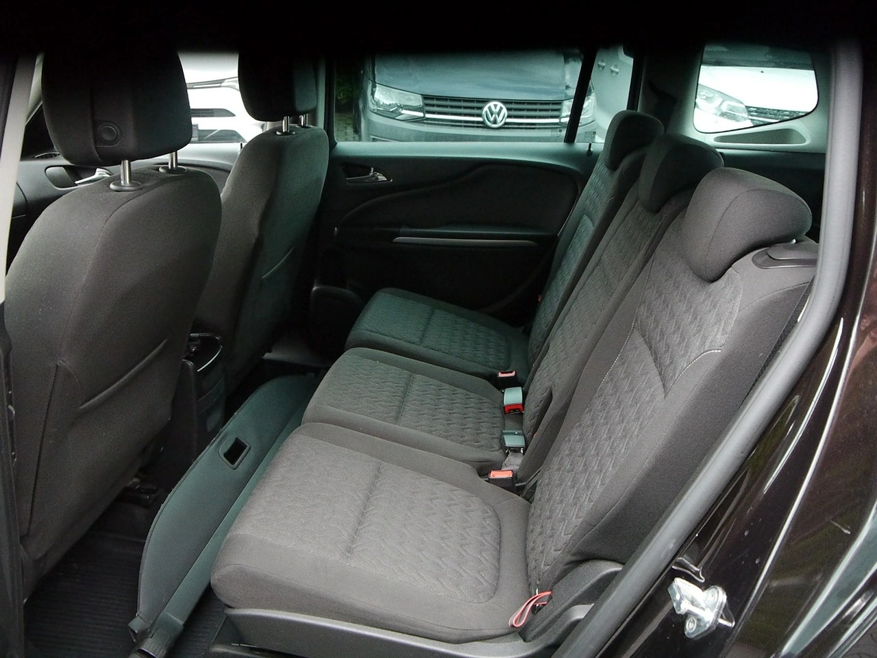 Opel Zafira - Zdjęcie 29