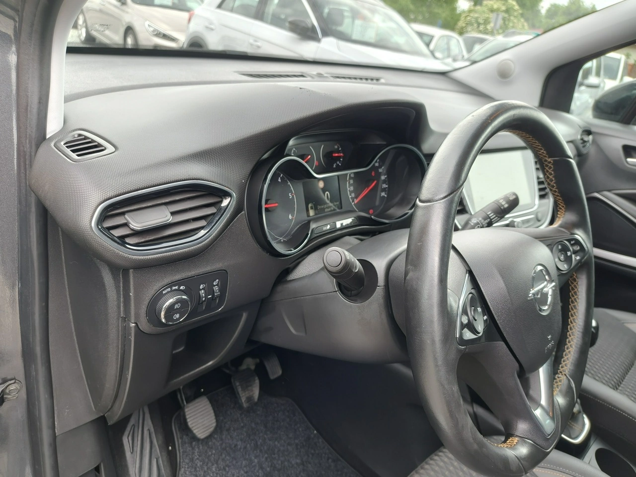 Opel Crossland X - Zdjęcie 10