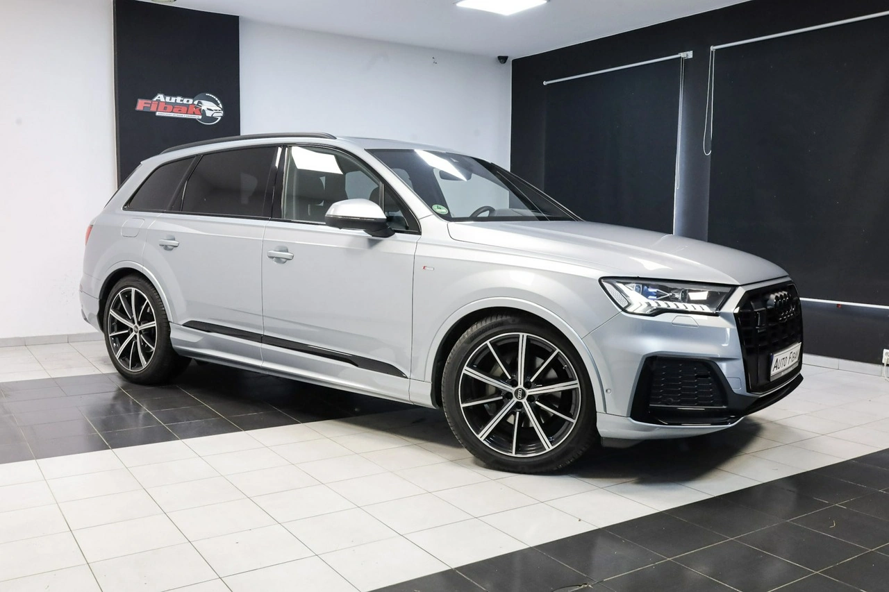 Audi Q7 - Zdjęcie 1