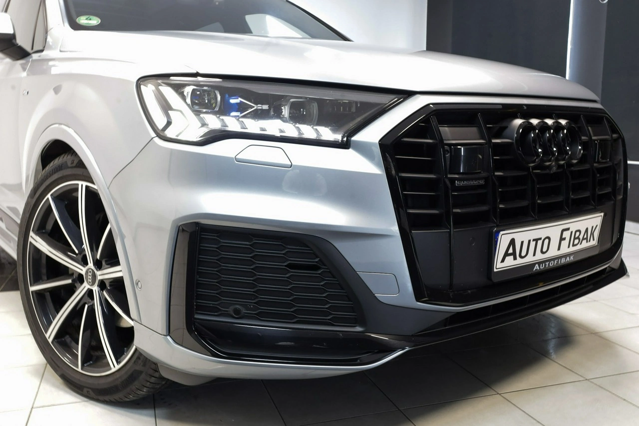 Audi Q7 - Zdjęcie 2
