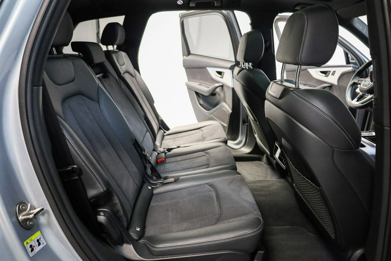 Audi Q7 - Zdjęcie 32