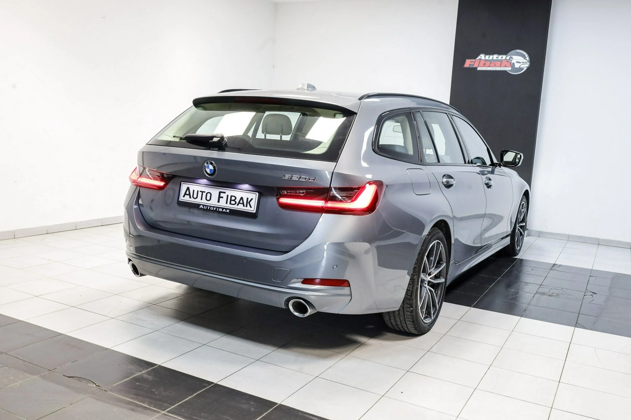 BMW 320 - Zdjęcie 8