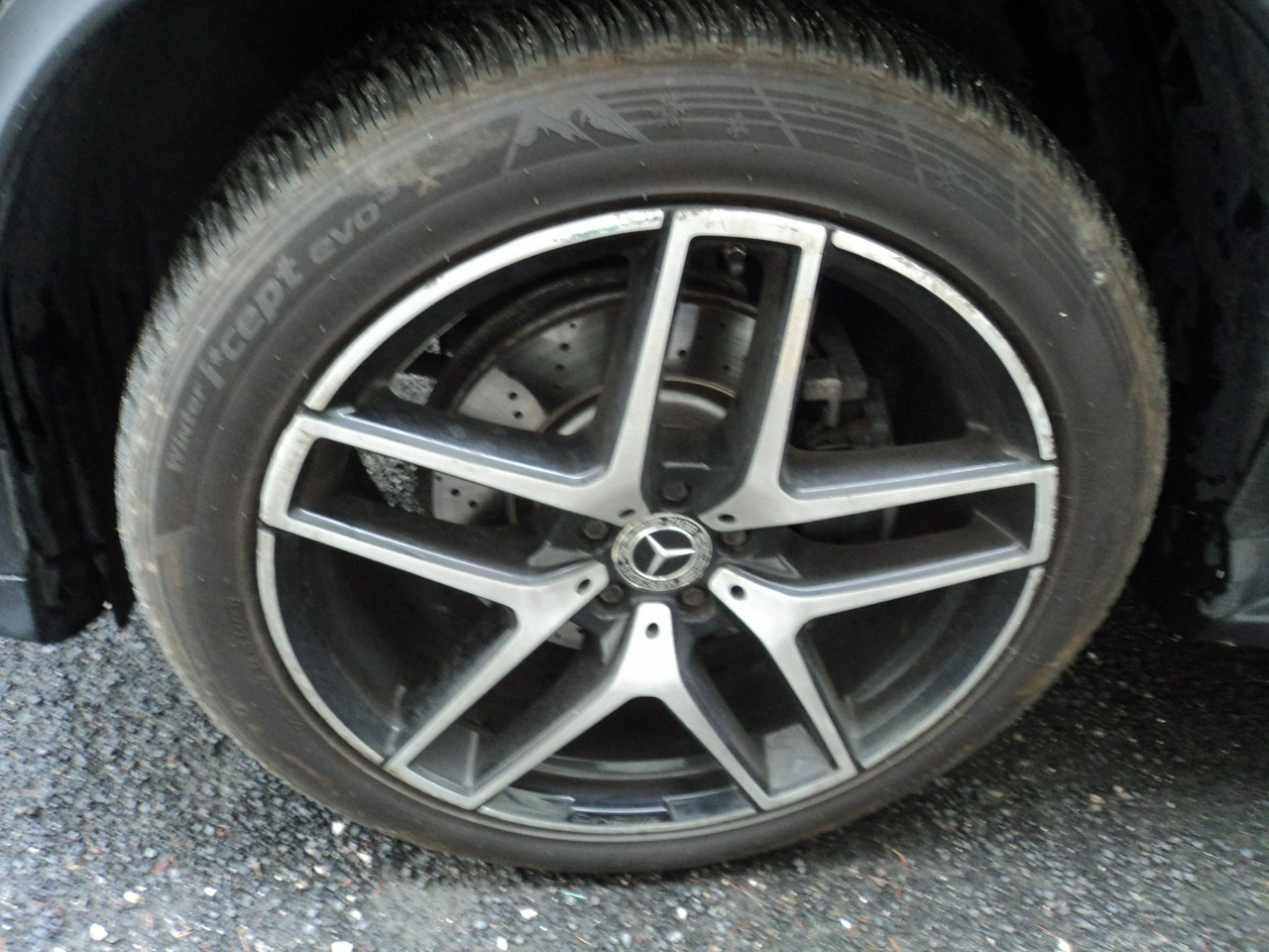 Mercedes GLC 350 - Zdjęcie 17