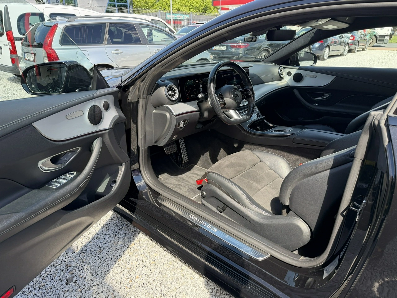 Mercedes E 220 - Zdjęcie 9