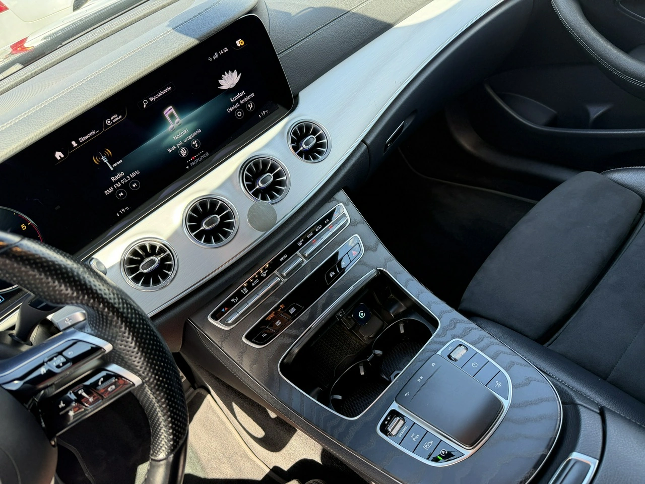 Mercedes E 220 - Zdjęcie 19