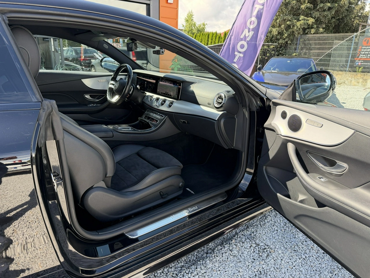 Mercedes E 220 - Zdjęcie 22