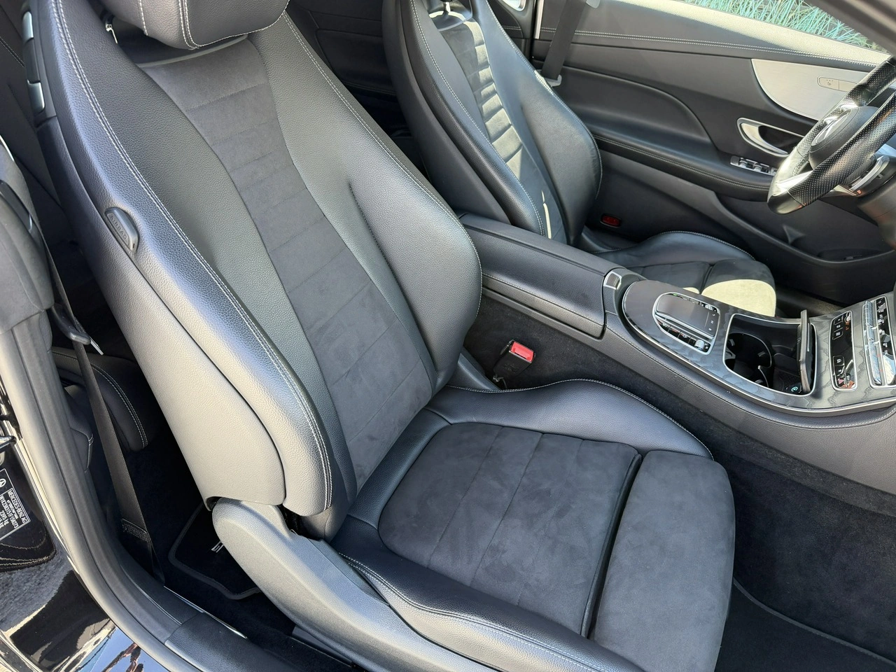 Mercedes E 220 - Zdjęcie 24