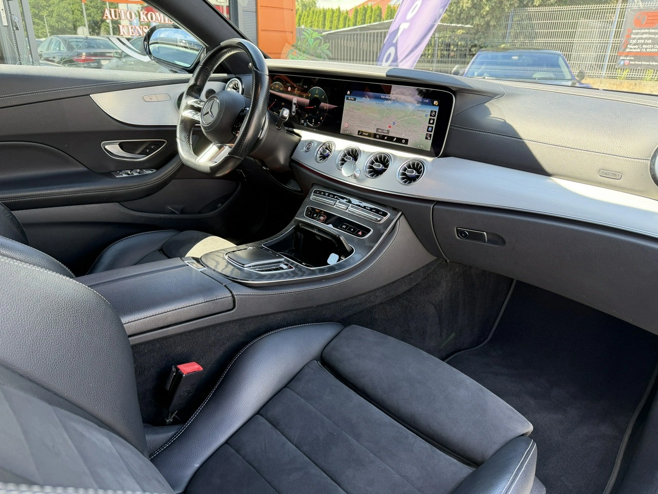 Mercedes E 220 - Zdjęcie 25