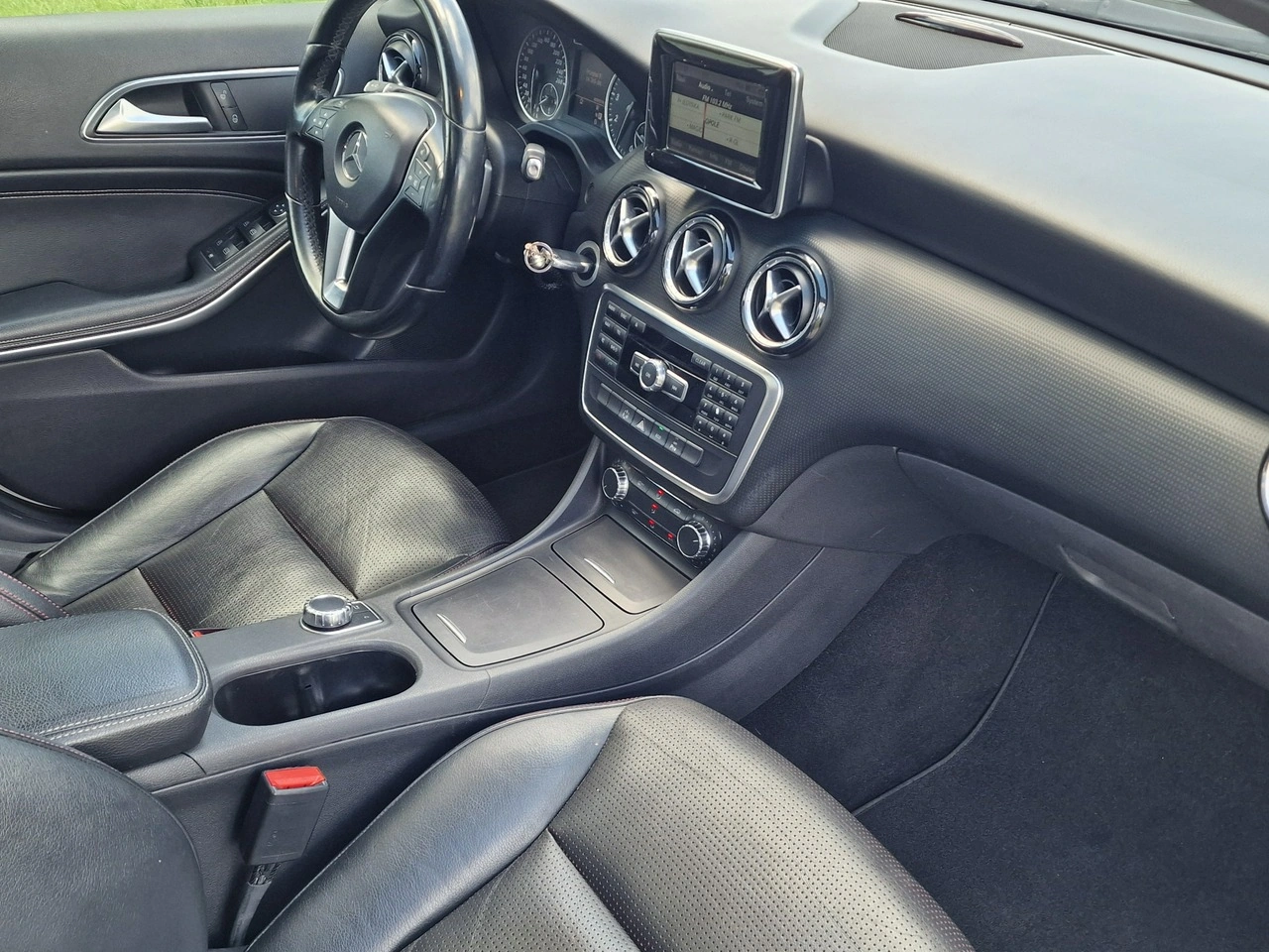 Mercedes A 180 - Zdjęcie 22