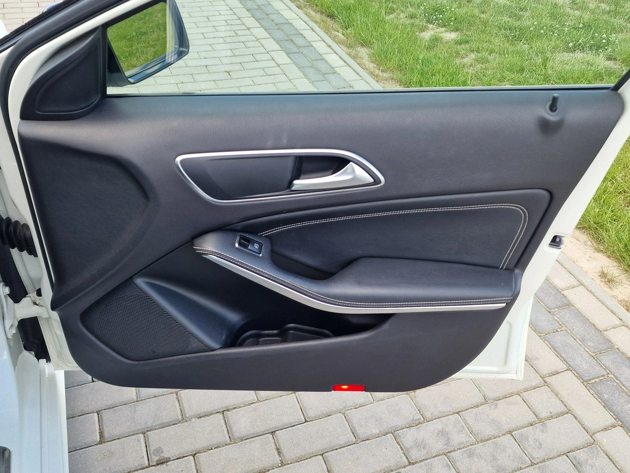 Mercedes A 180 - Zdjęcie 25