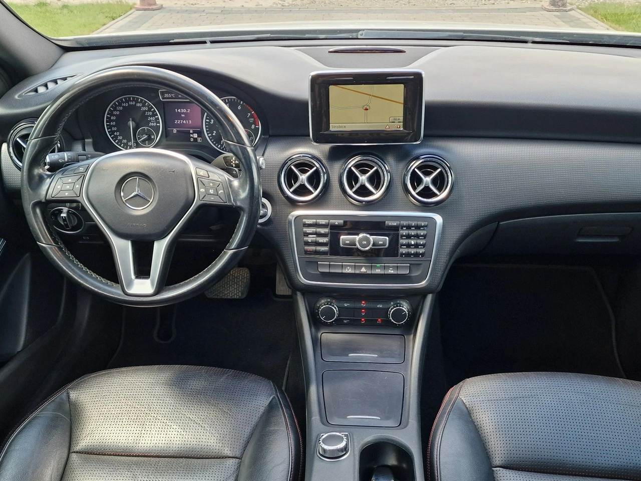 Mercedes A 180 - Zdjęcie 28