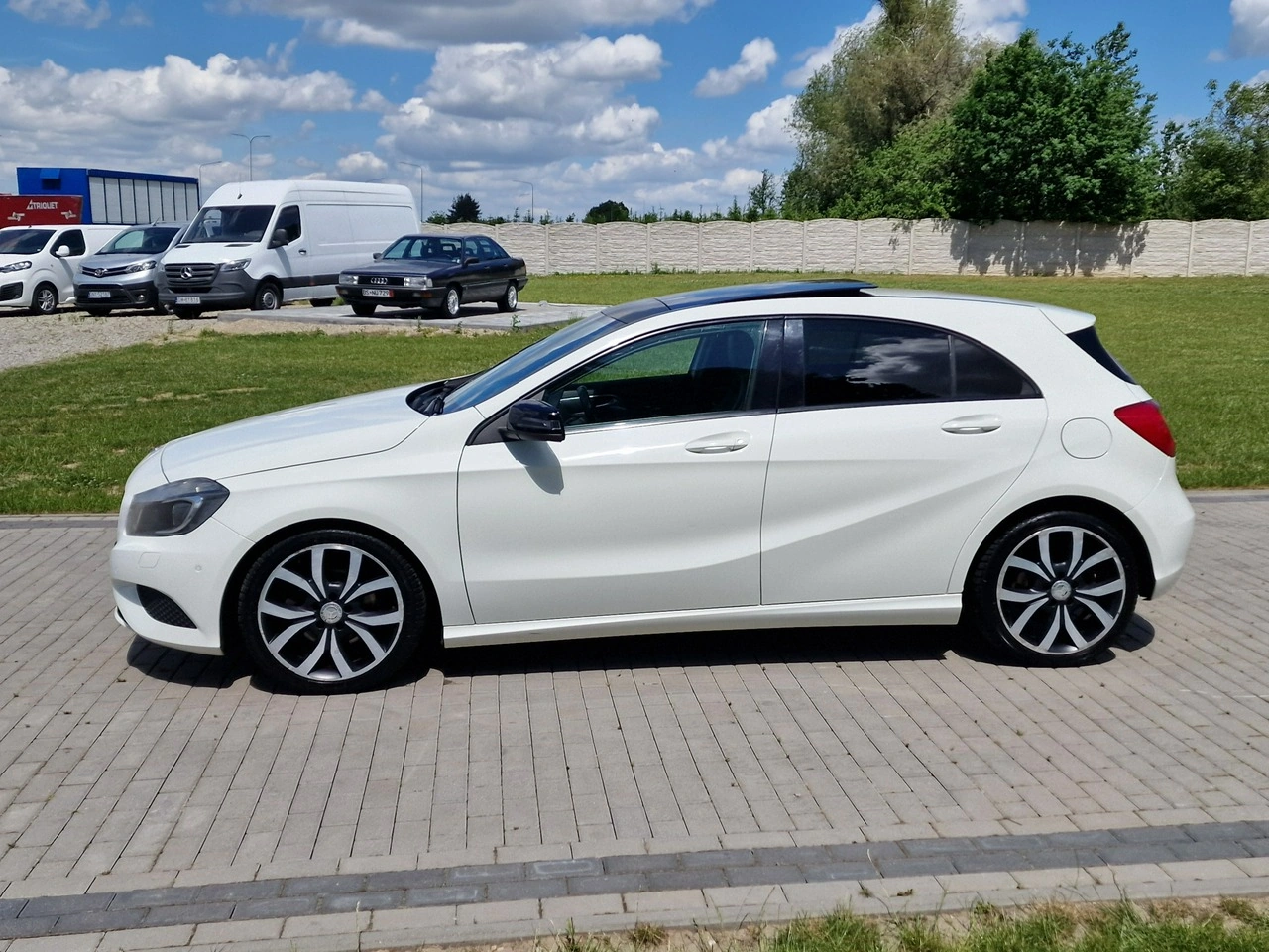 Mercedes A 180 - Zdjęcie 2