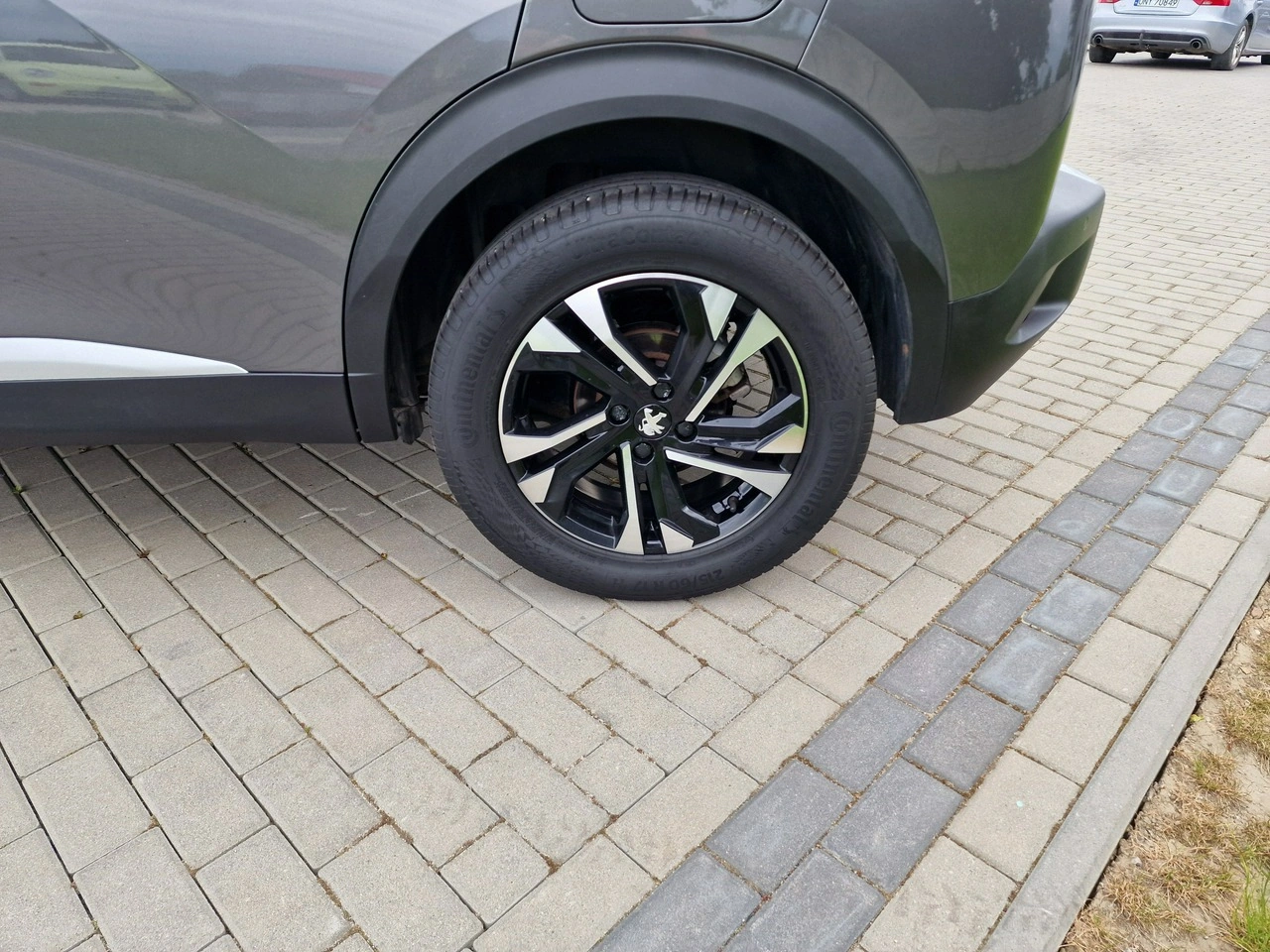 Peugeot 2008 - Zdjęcie 12