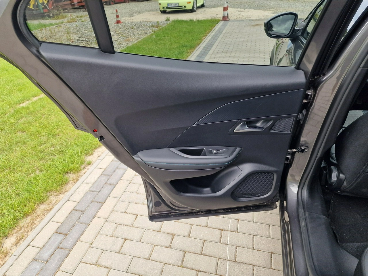 Peugeot 2008 - Zdjęcie 17