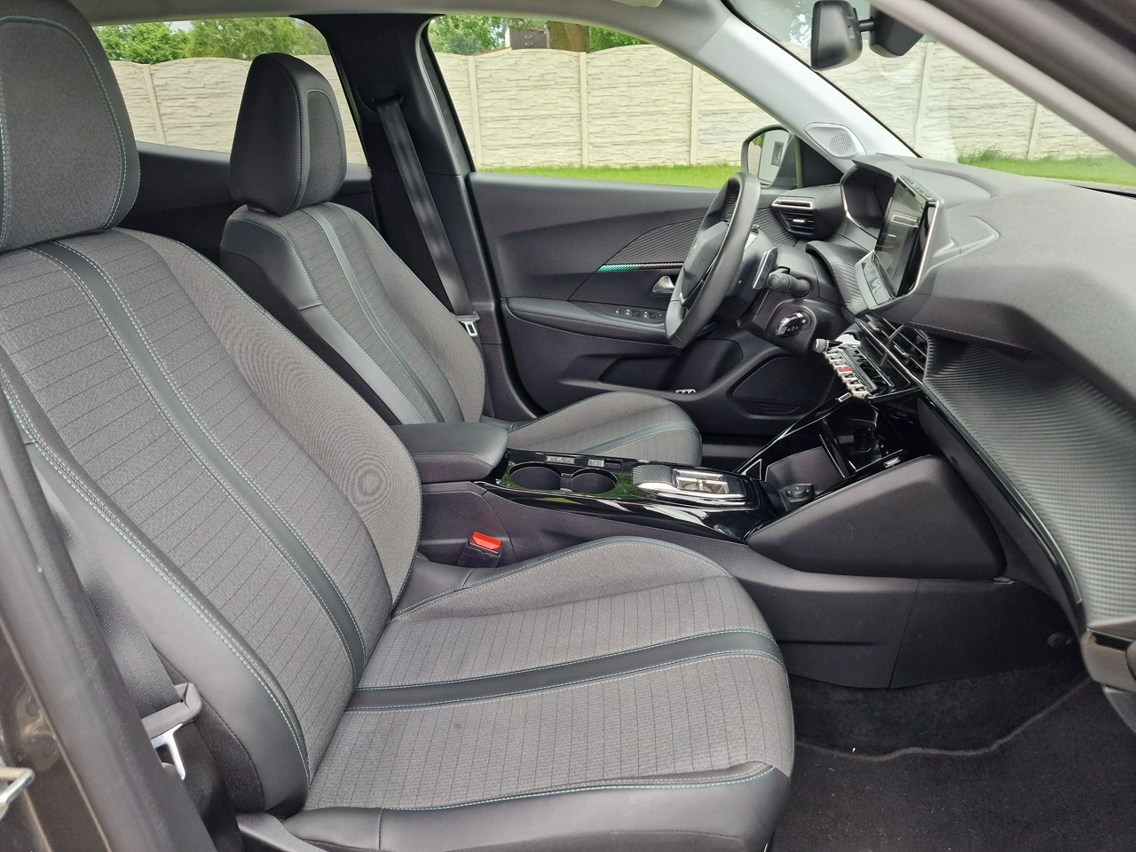 Peugeot 2008 - Zdjęcie 19
