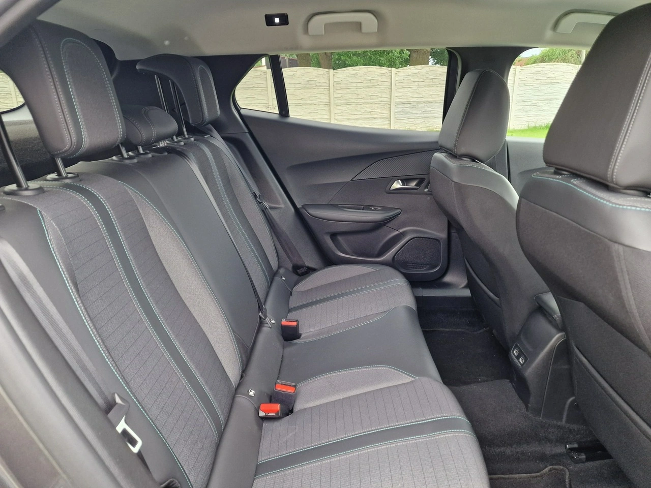 Peugeot 2008 - Zdjęcie 21