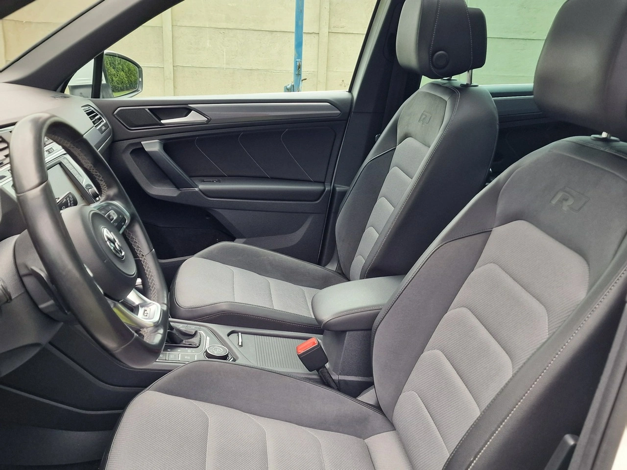 Volkswagen Tiguan - Zdjęcie 15