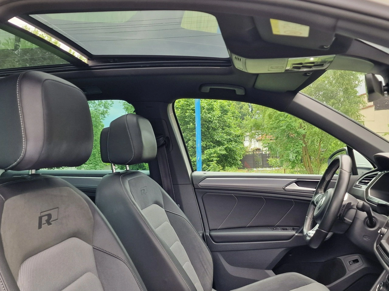Volkswagen Tiguan - Zdjęcie 23