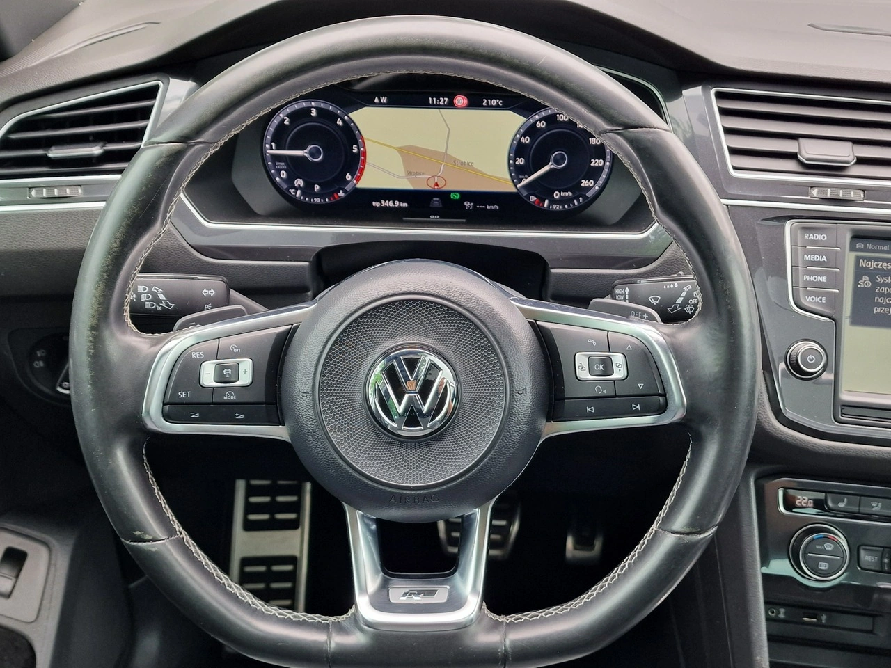 Volkswagen Tiguan - Zdjęcie 30