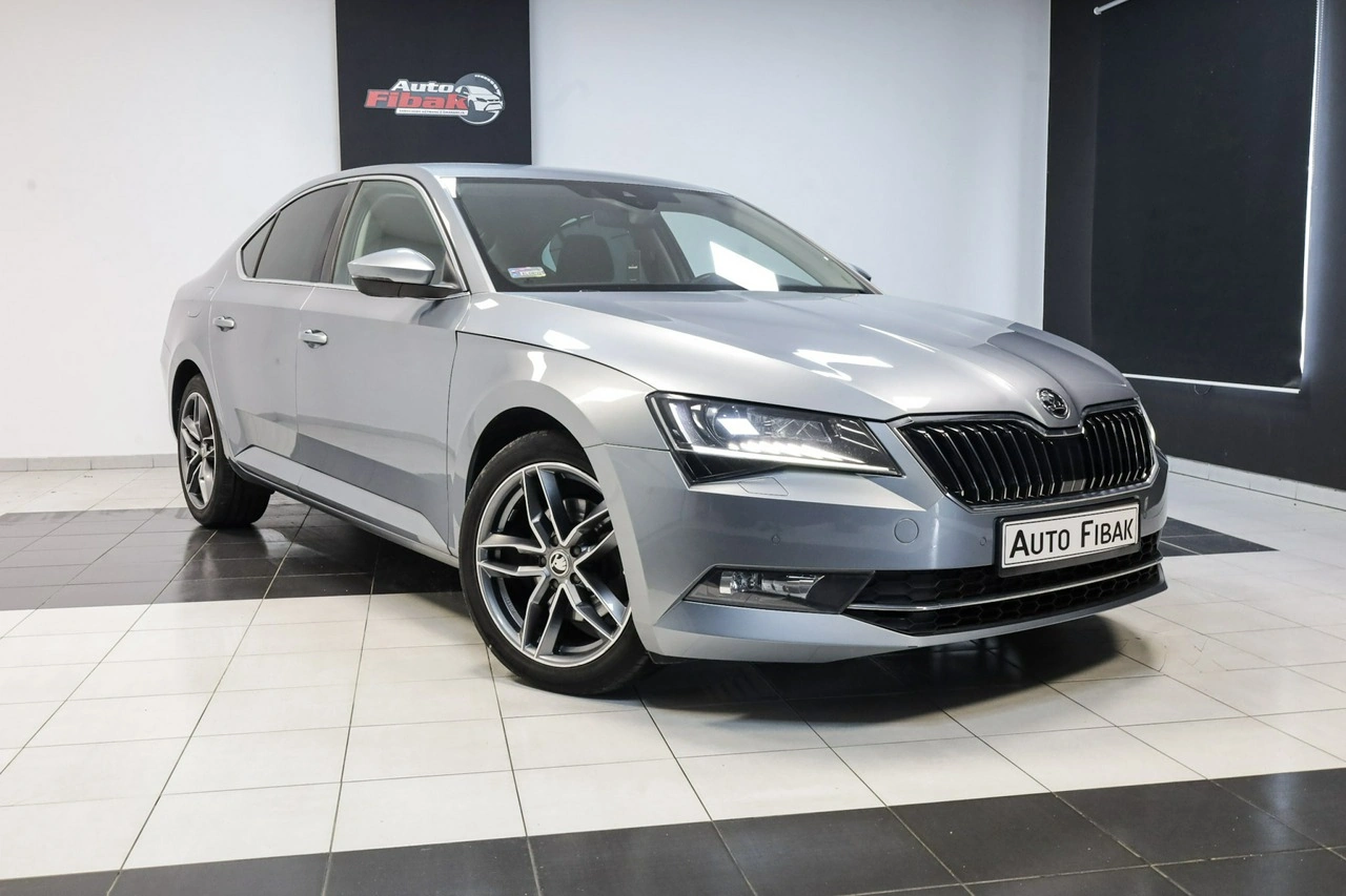 Skoda Superb - Zdjęcie 3