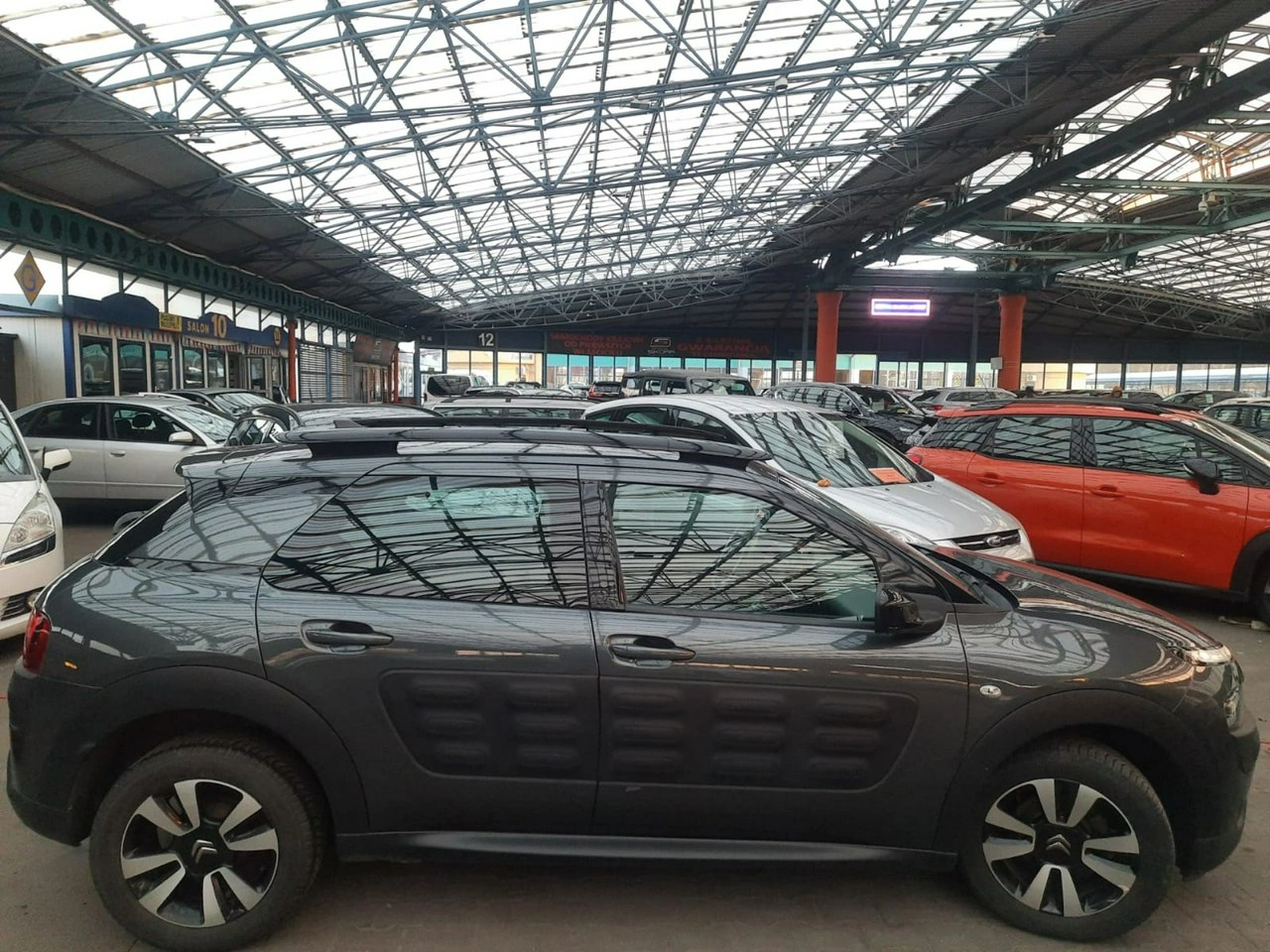 Citroën C4 Cactus - Zdjęcie 18