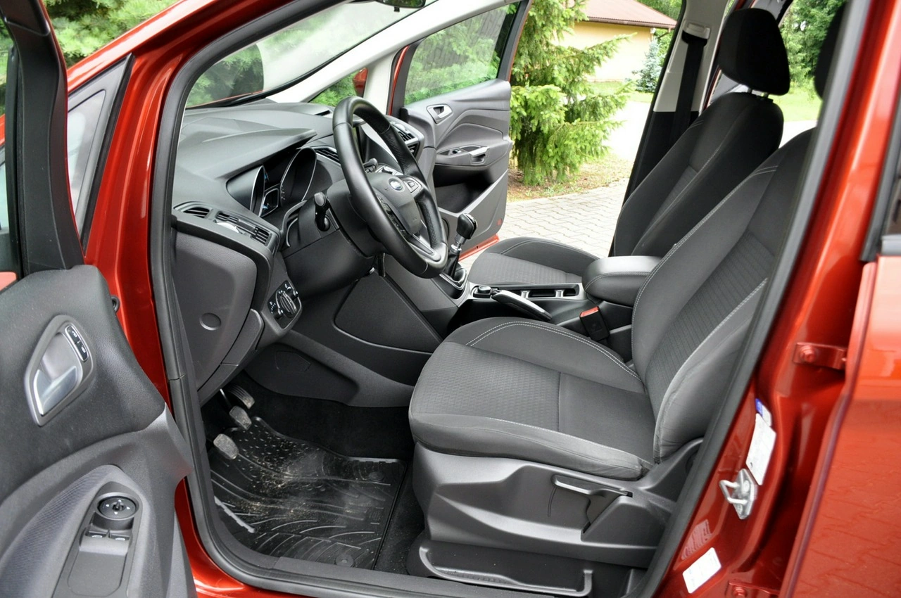 Ford C-MAX - Zdjęcie 21