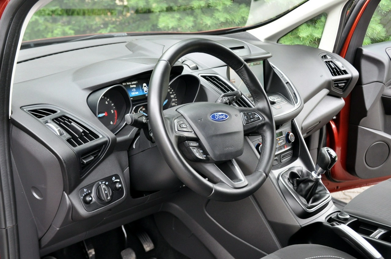 Ford C-MAX - Zdjęcie 22