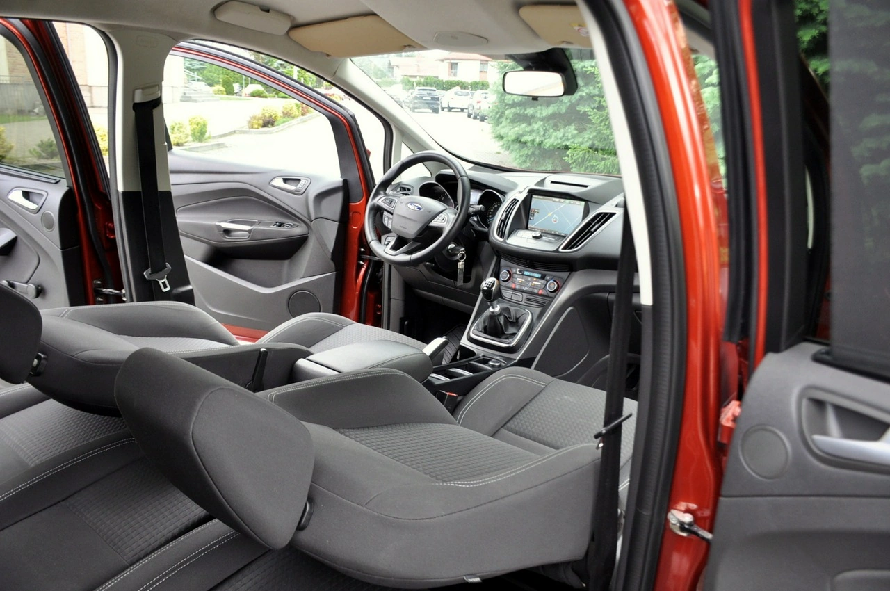 Ford C-MAX - Zdjęcie 23