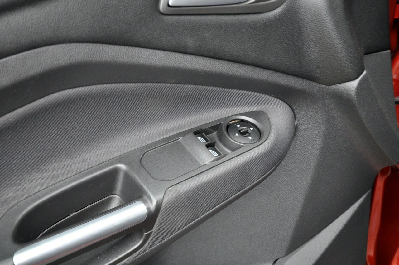Ford C-MAX - Zdjęcie 35