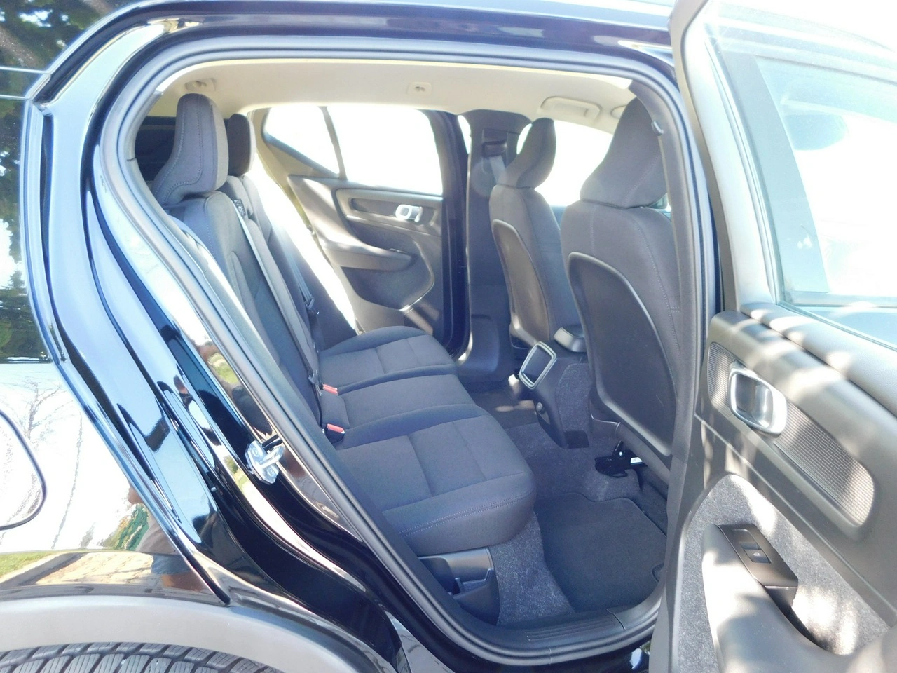 Volvo XC 40 - Zdjęcie 6