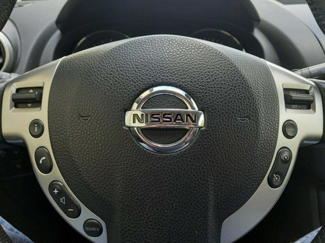 Nissan Qashqai - Zdjęcie 29