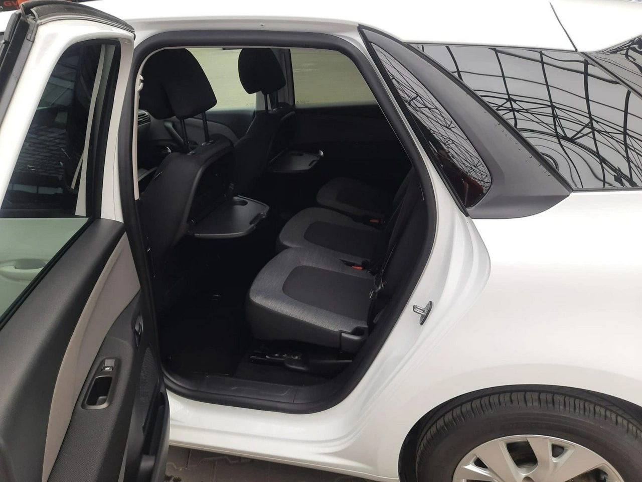 Citroën C4 Picasso - Zdjęcie 33