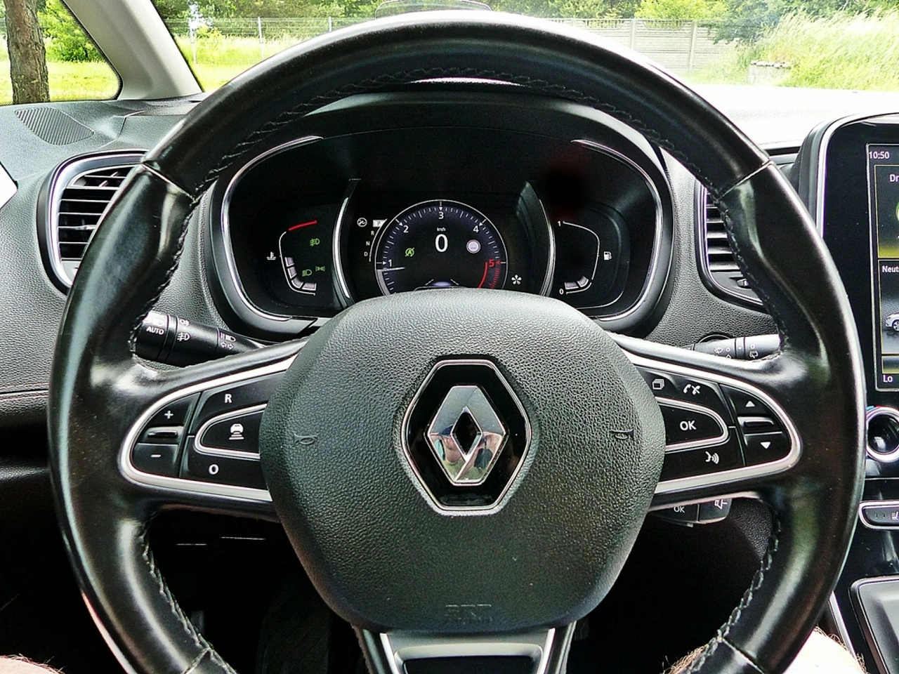 Renault Grand Scenic - Zdjęcie 26