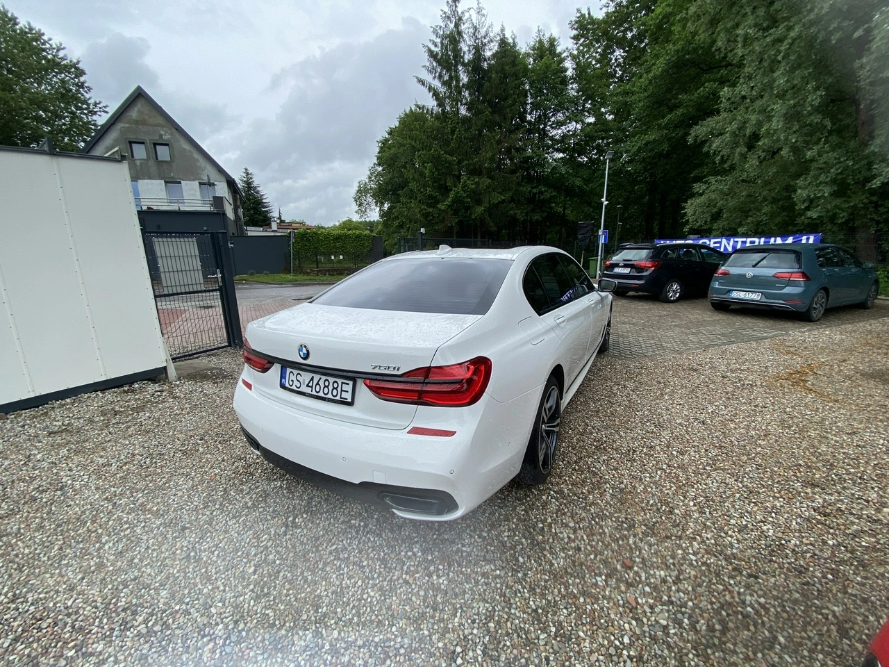 BMW 750 - Zdjęcie 4