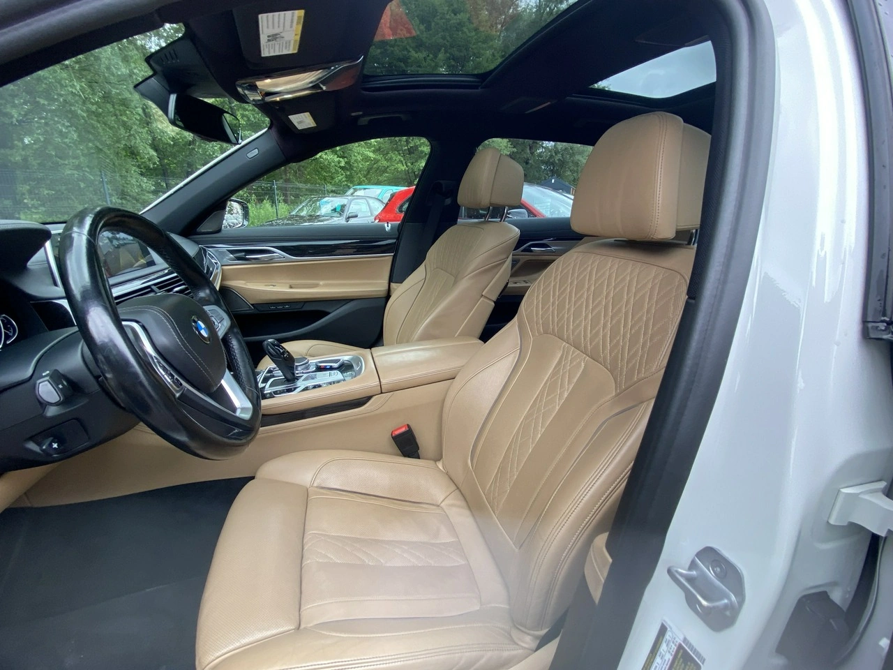 BMW 750 - Zdjęcie 8