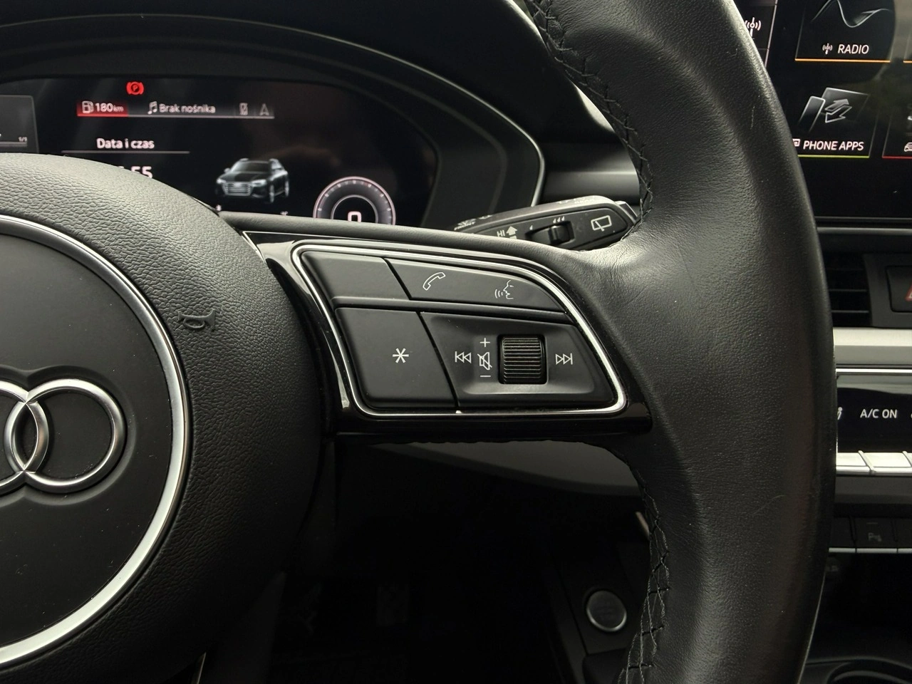 Audi A4 - Zdjęcie 7