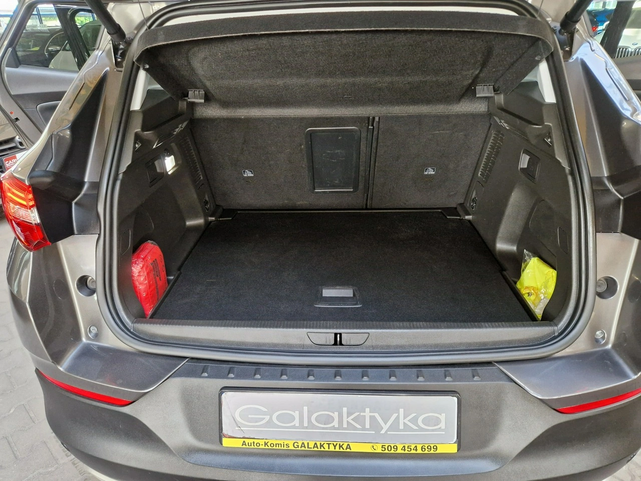 Opel Grandland X - Zdjęcie 19