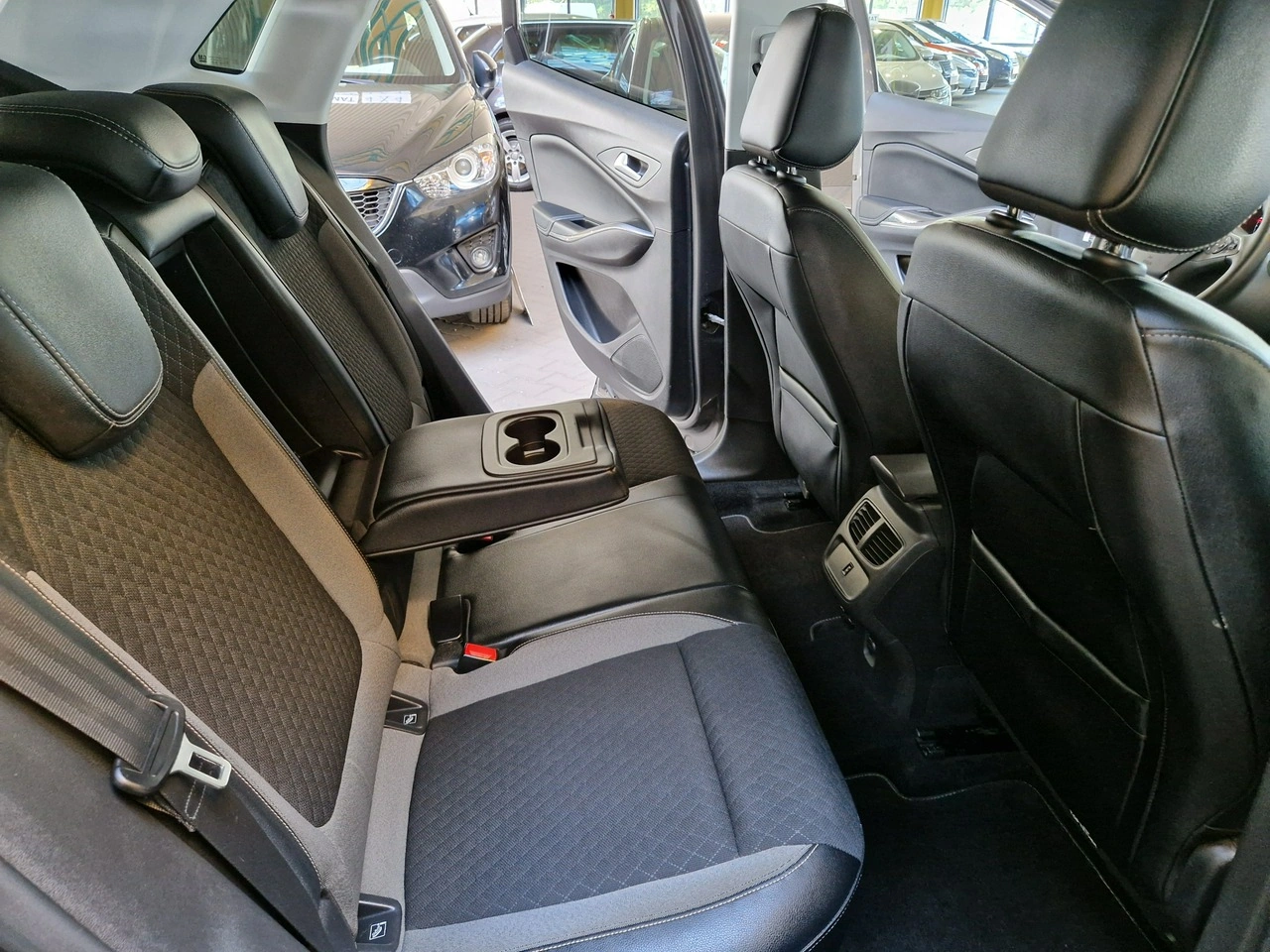 Opel Grandland X - Zdjęcie 20