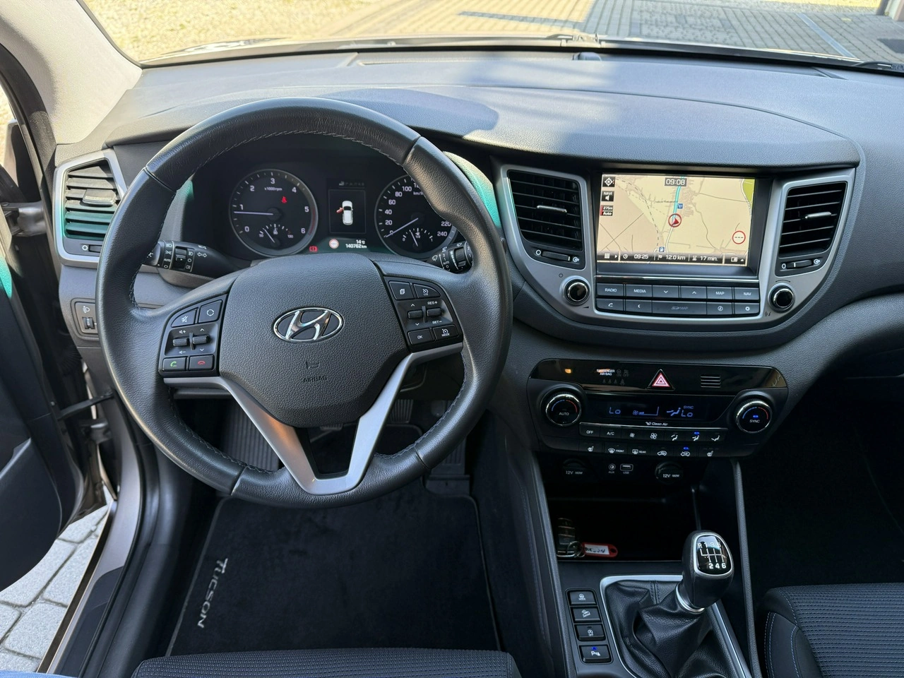 Hyundai Tucson - Zdjęcie 14