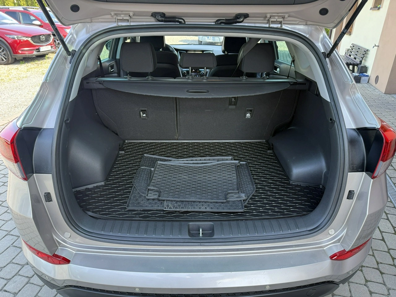 Hyundai Tucson - Zdjęcie 25