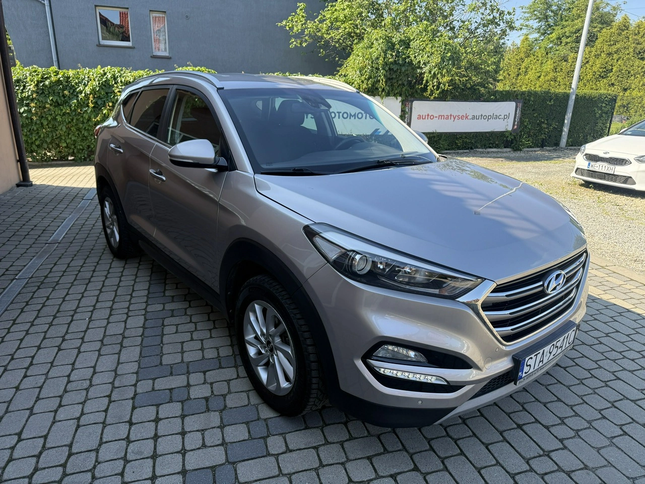 Hyundai Tucson - Zdjęcie 2