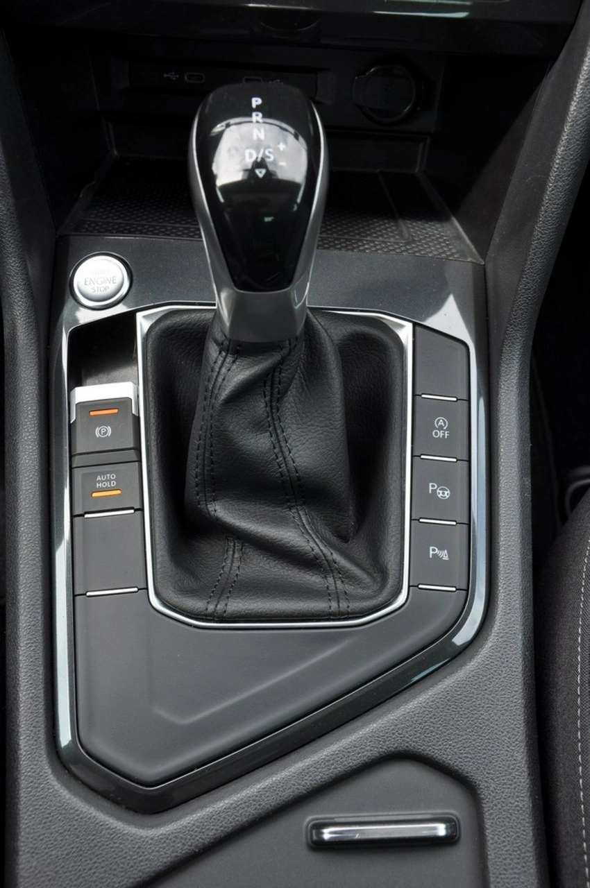 Volkswagen Tiguan - Zdjęcie 25