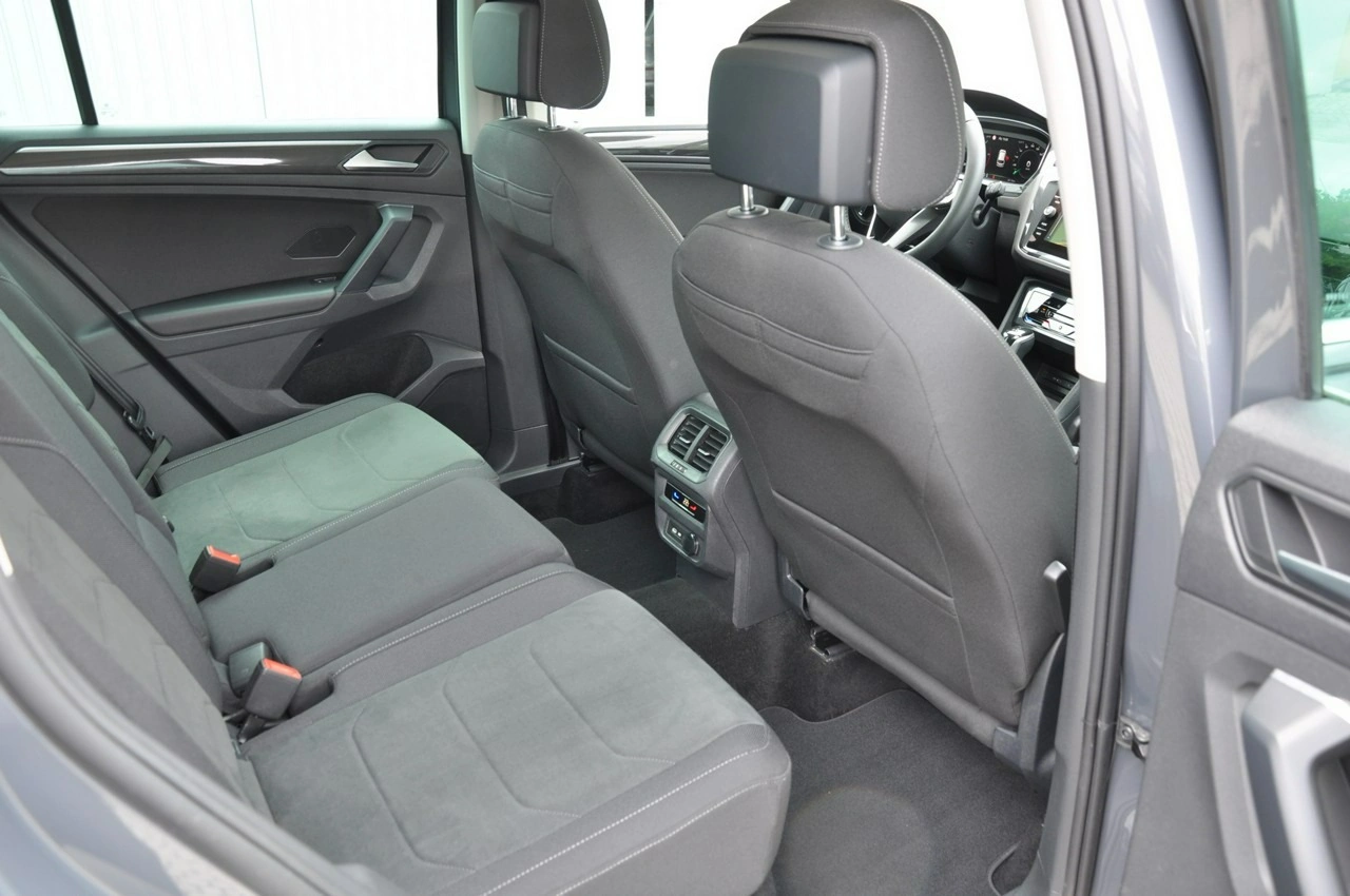 Volkswagen Tiguan - Zdjęcie 34