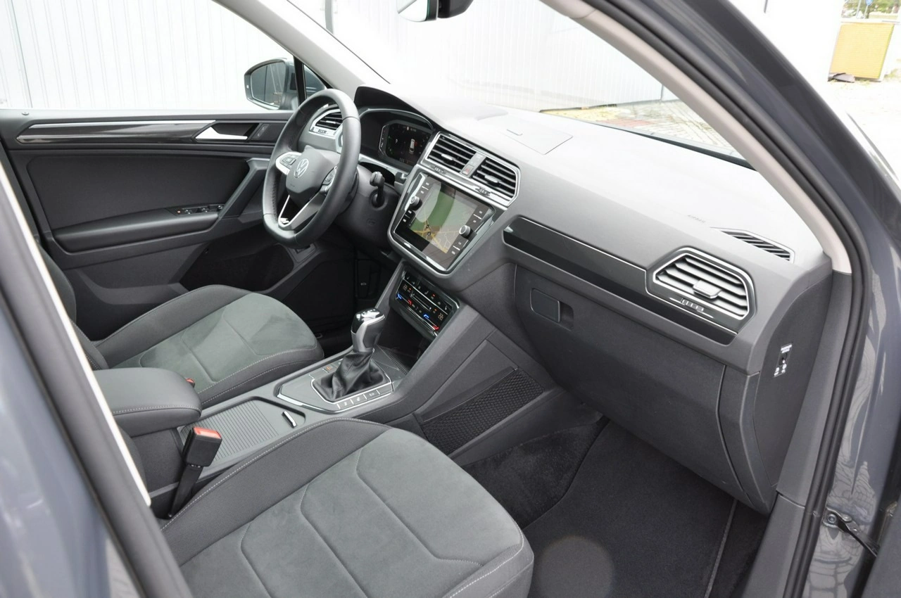 Volkswagen Tiguan - Zdjęcie 35
