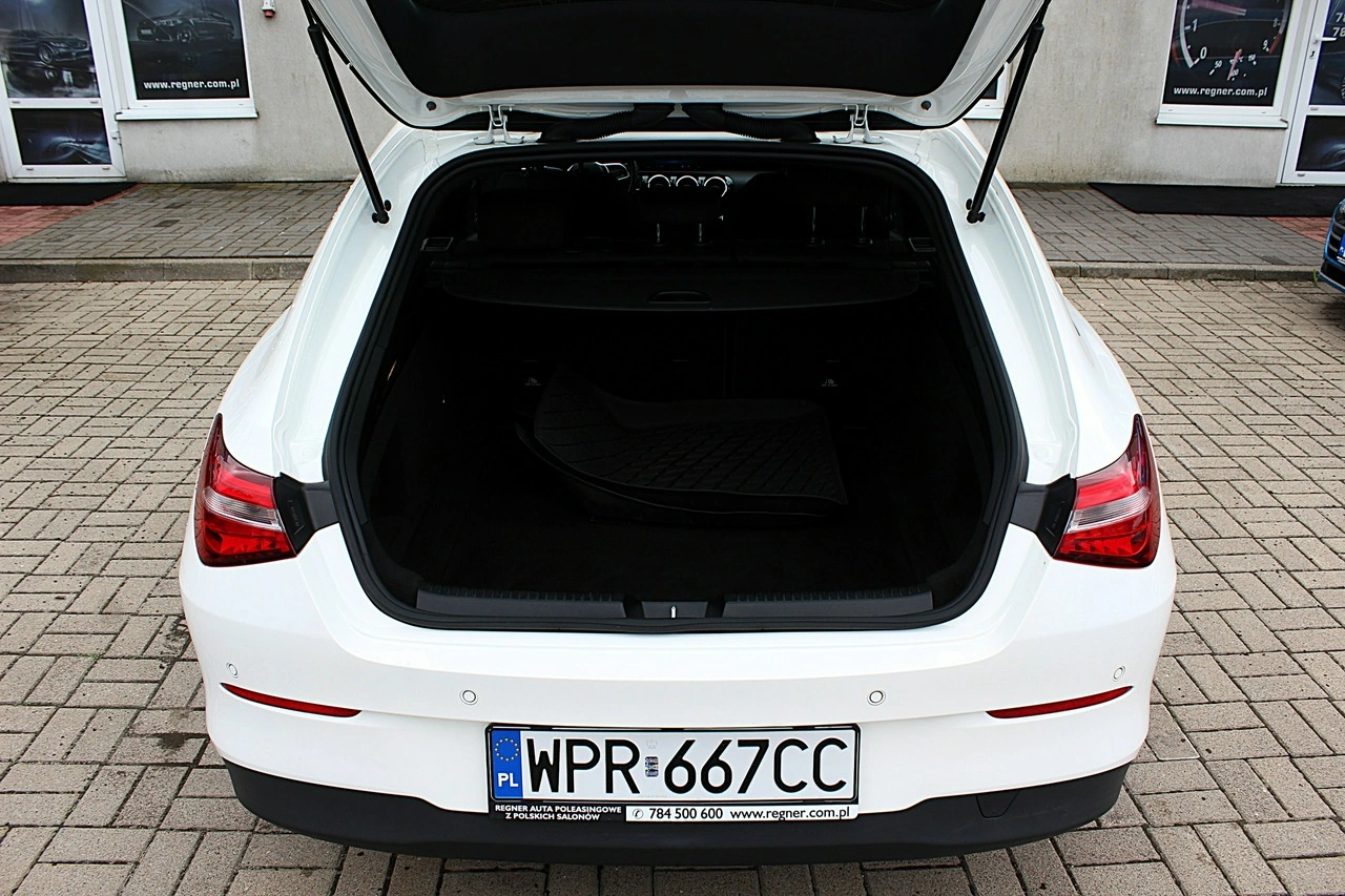 Mercedes CLA 180 - Zdjęcie 7