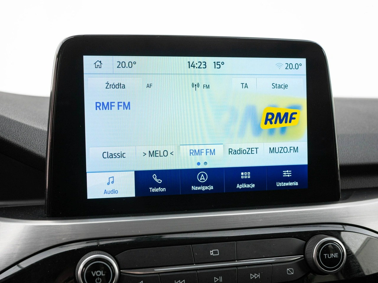 Ford Kuga - Zdjęcie 17